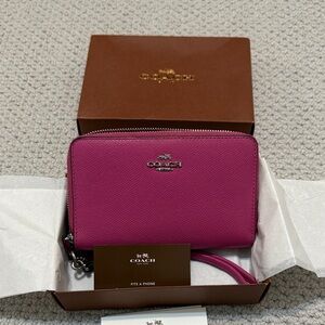 Coach Fuchsia Women's Wallet